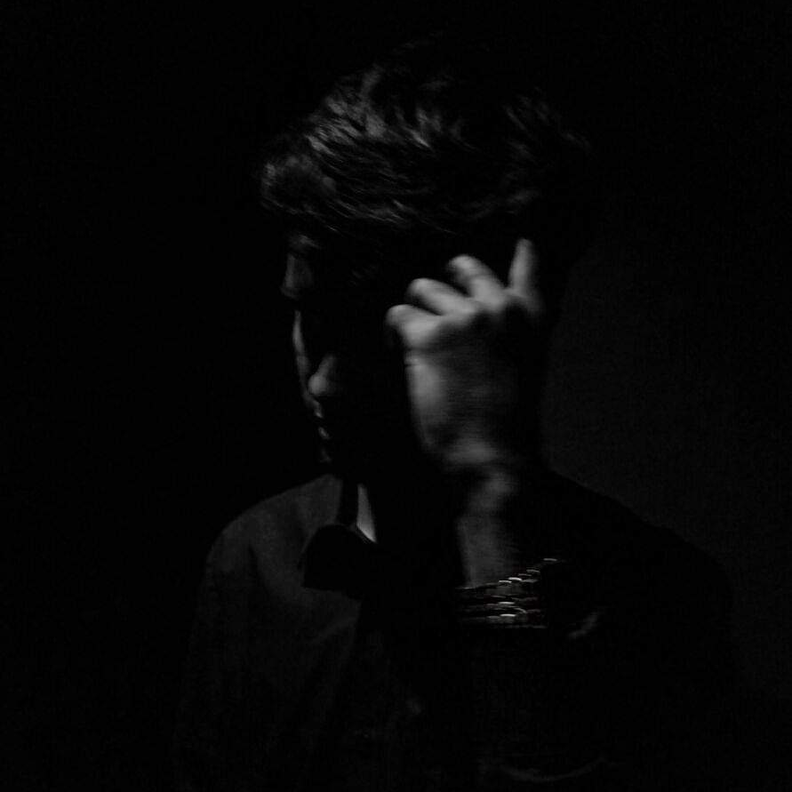 prof_pic_dark.png